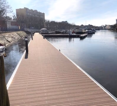 Marina Montceau les Mines