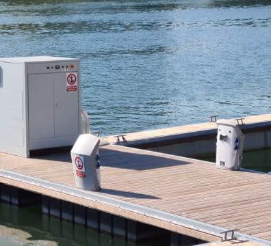 Pontons flottants acier - Rosa Bonheur à l'Ouest (92)