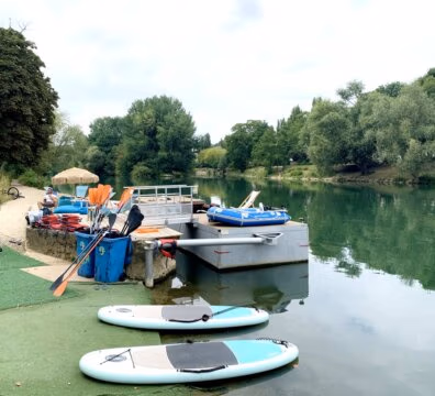 Coffre flottant en acier - Beach Paddle St Maur des Fossés