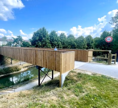 Passerelle cycles & piétons - Commune de Meaux