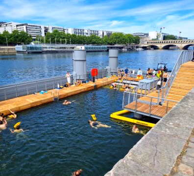Site de baignade au quai de Bercy - Paris