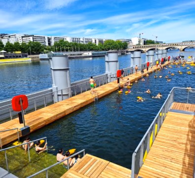 Site de baignade au quai de Bercy - Paris
