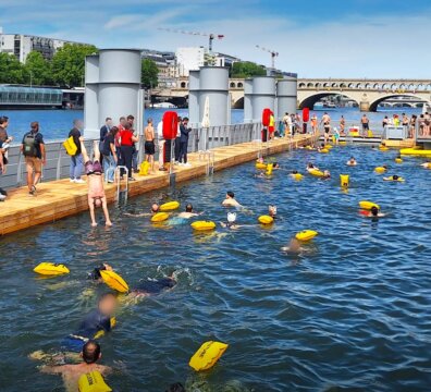 Site de baignade au quai de Bercy - Paris