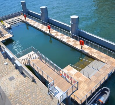 Site de baignade au quai de Bercy - Paris