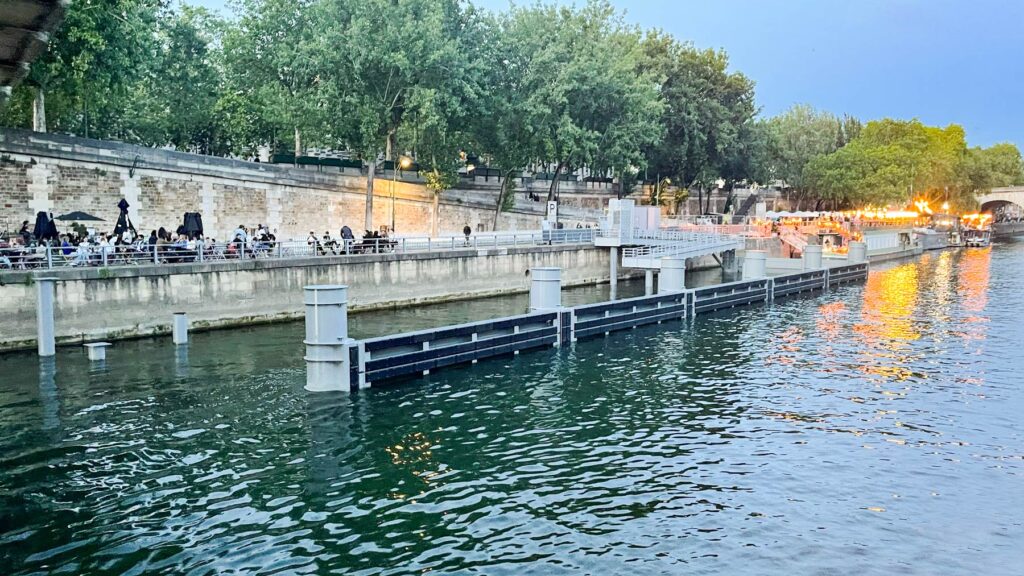 Baignade Louis Philippe - Pieux, escaliers
