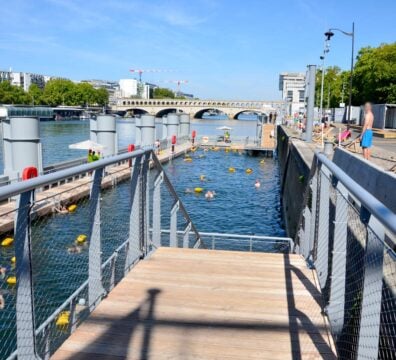 Site de baignade au quai de Bercy - Paris