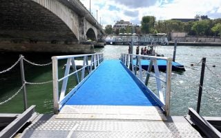 Passerelle et ponton provisoires - Paris